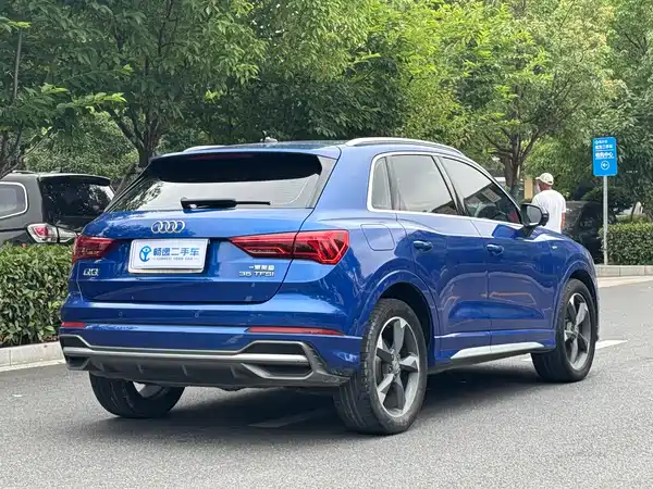 Audi Q3 2021