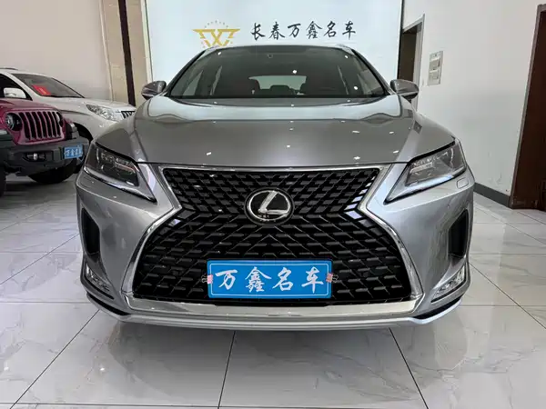 Lexus RX 2020