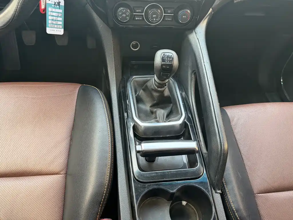 JMC Yusheng S350 2018