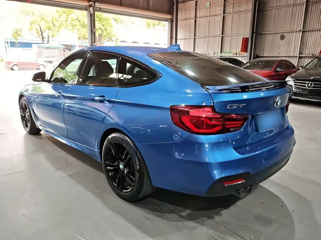BMW 3 Series GT 2020 — фото 23