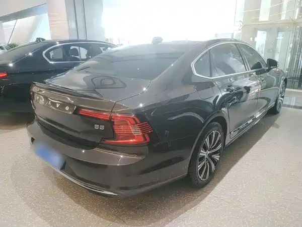 Volvo S90 2021