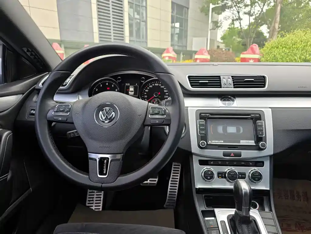 Volkswagen CC 2016 — фото 11