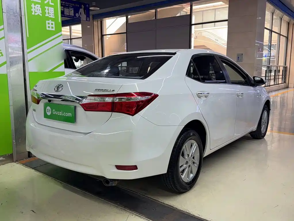 Toyota Corolla 2016 — фото 20
