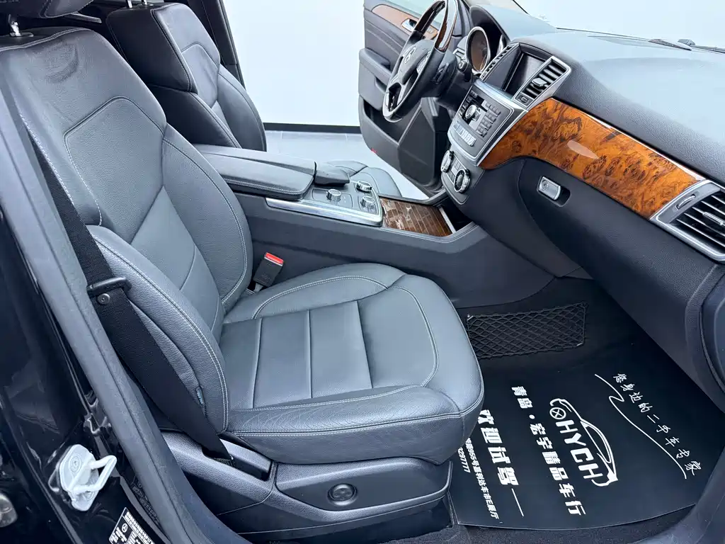 Mercedes-Benz M-Class 2015 — фото 20