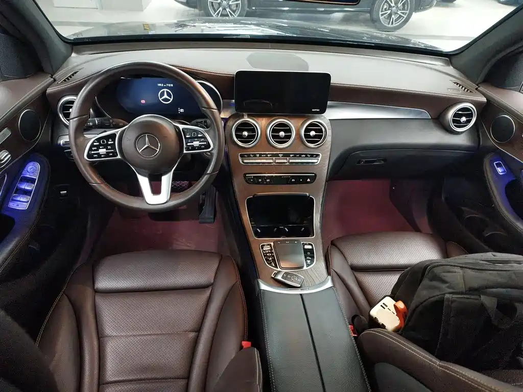 Mercedes-Benz GLC 2021 — фото 10