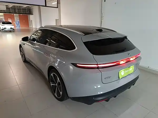 NIO ET5T 2024