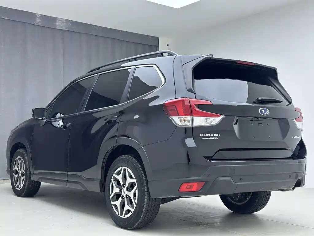 Subaru Forester 2022