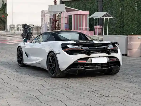 McLaren 720S 2019