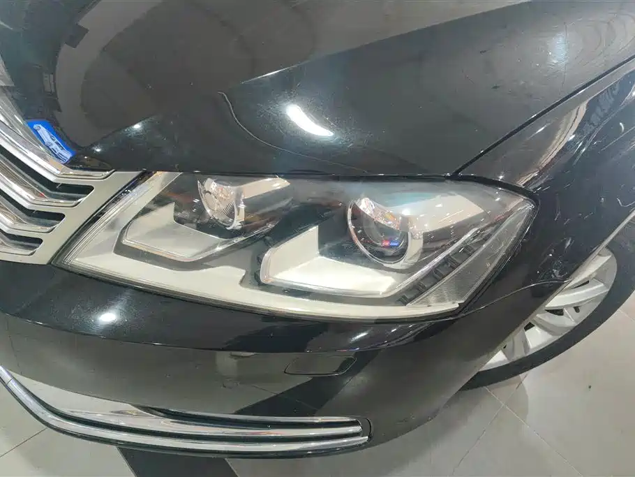 Volkswagen Magotan 2014