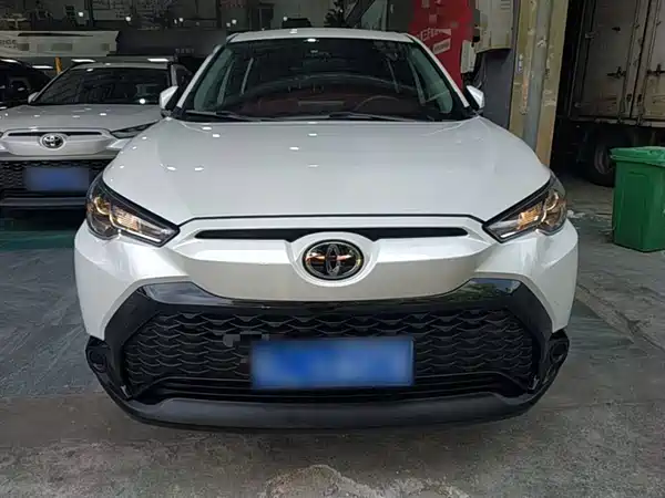 Toyota Frontlander 2022