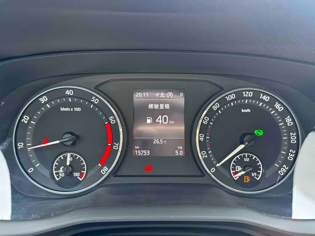 Skoda Octavia 2023 — фото 24