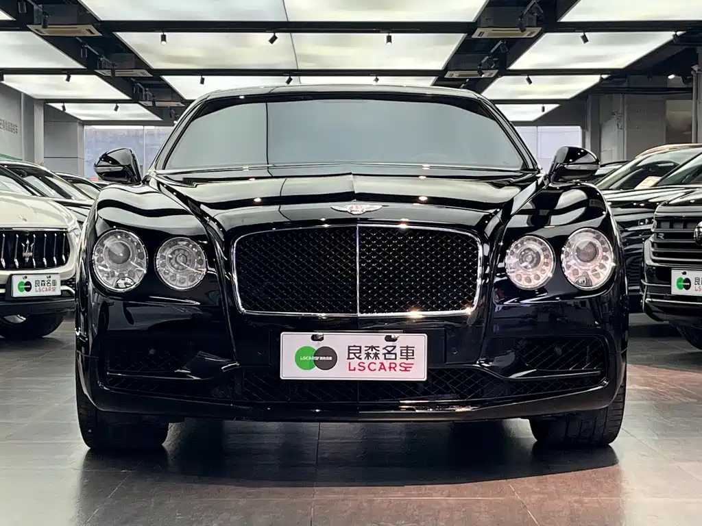 Bentley Flying Spur 2017 — фото 2