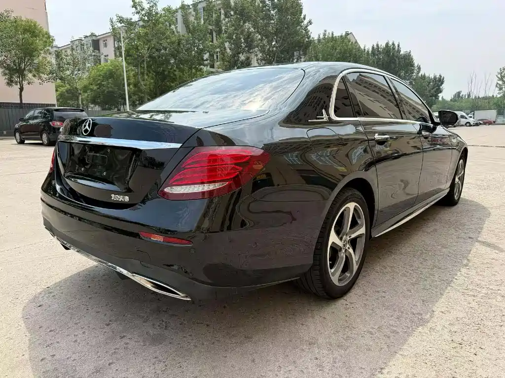 Mercedes-Benz E-Class 2018 — фото 6