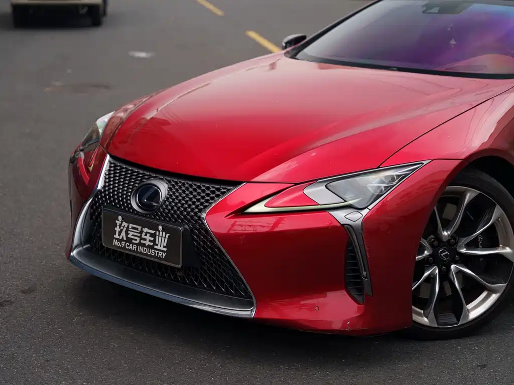 Lexus LC 2019 — фото 5