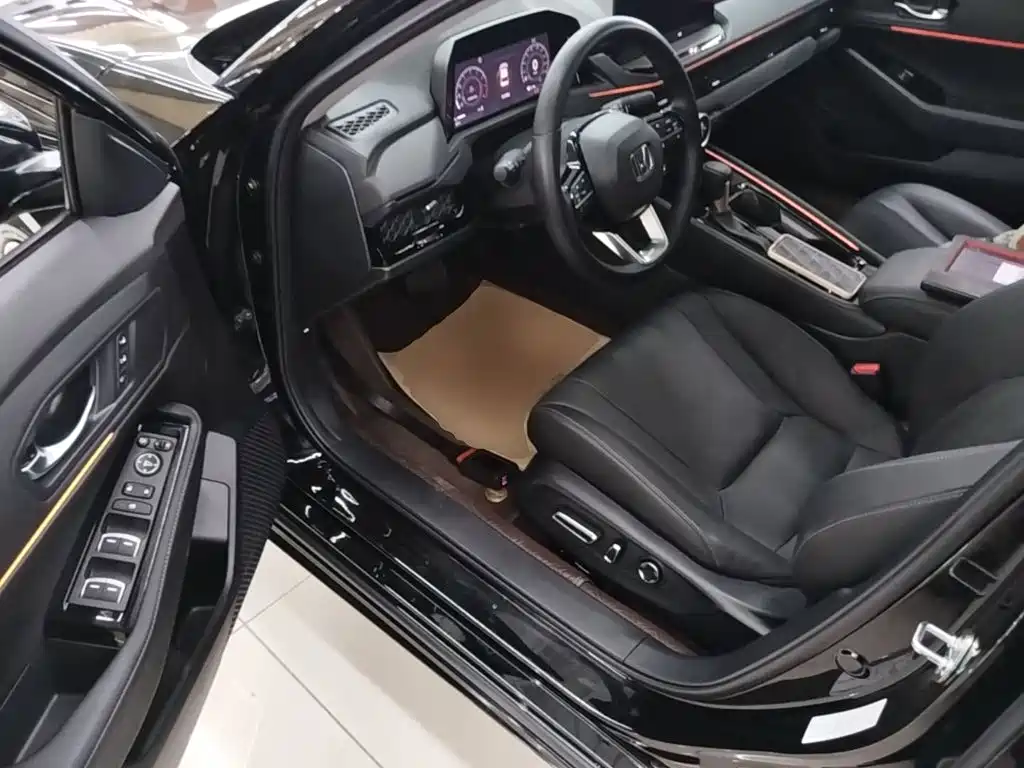 Honda Accord 2025 — фото 12