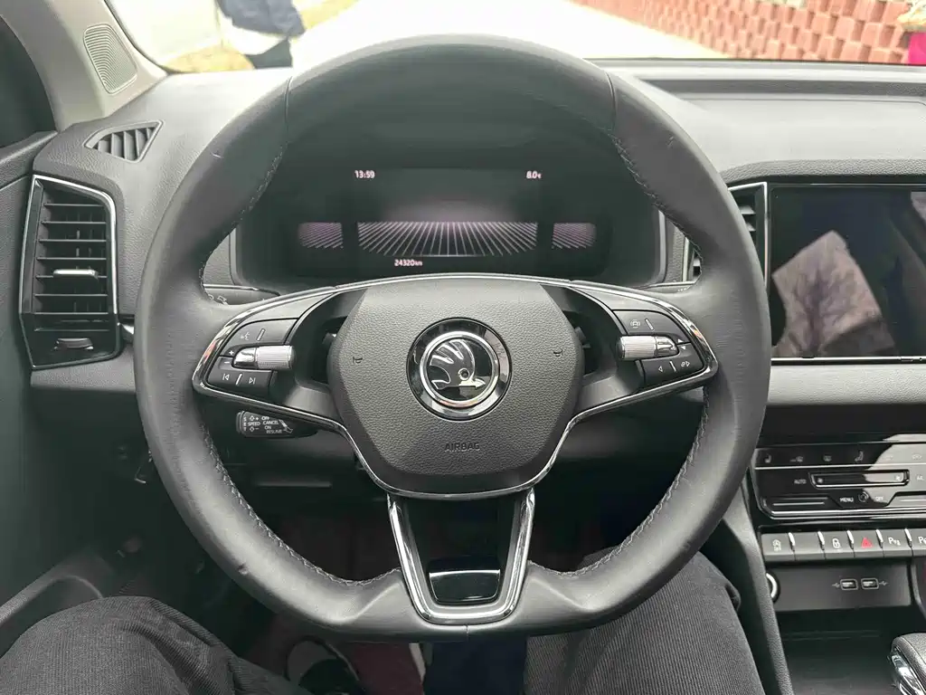 Skoda Karoq 2022 — фото 14