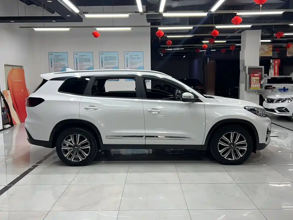Chery Tiggo 8 2019 — фото 14