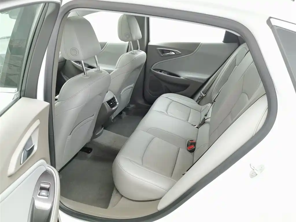 Chevrolet Malibu XL 2020 — фото 15