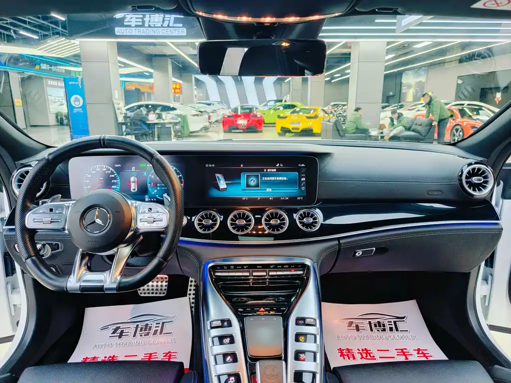 Mercedes-Benz AMG GT 2020 — фото 13