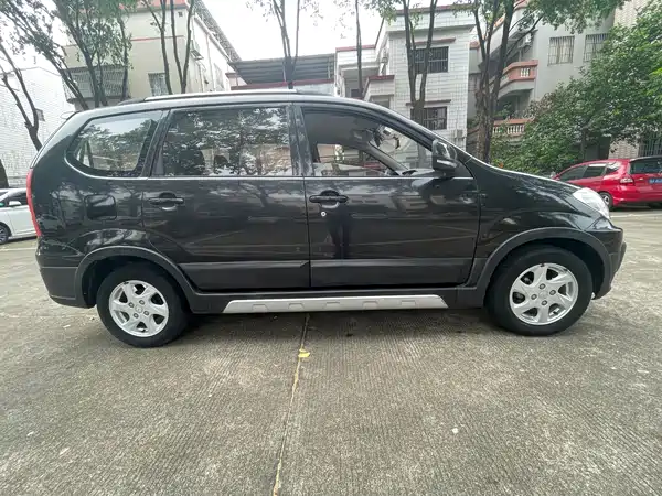 FAW Senya S80 2014