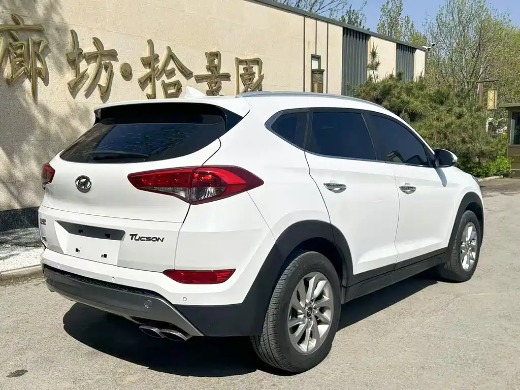 Hyundai Tucson 2017 — фото 6
