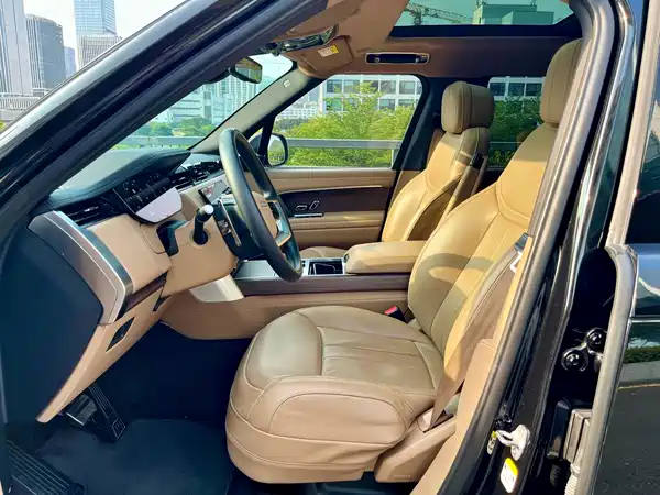 Land Rover Range Rover 2023
