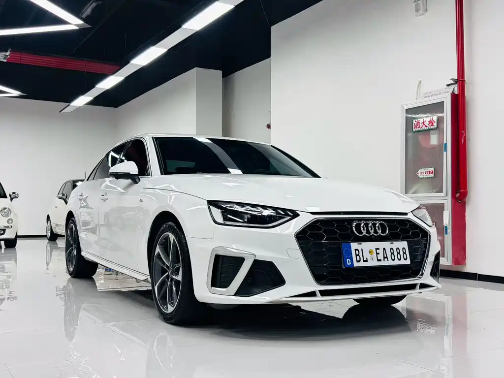Audi A4L 2020 — фото 2
