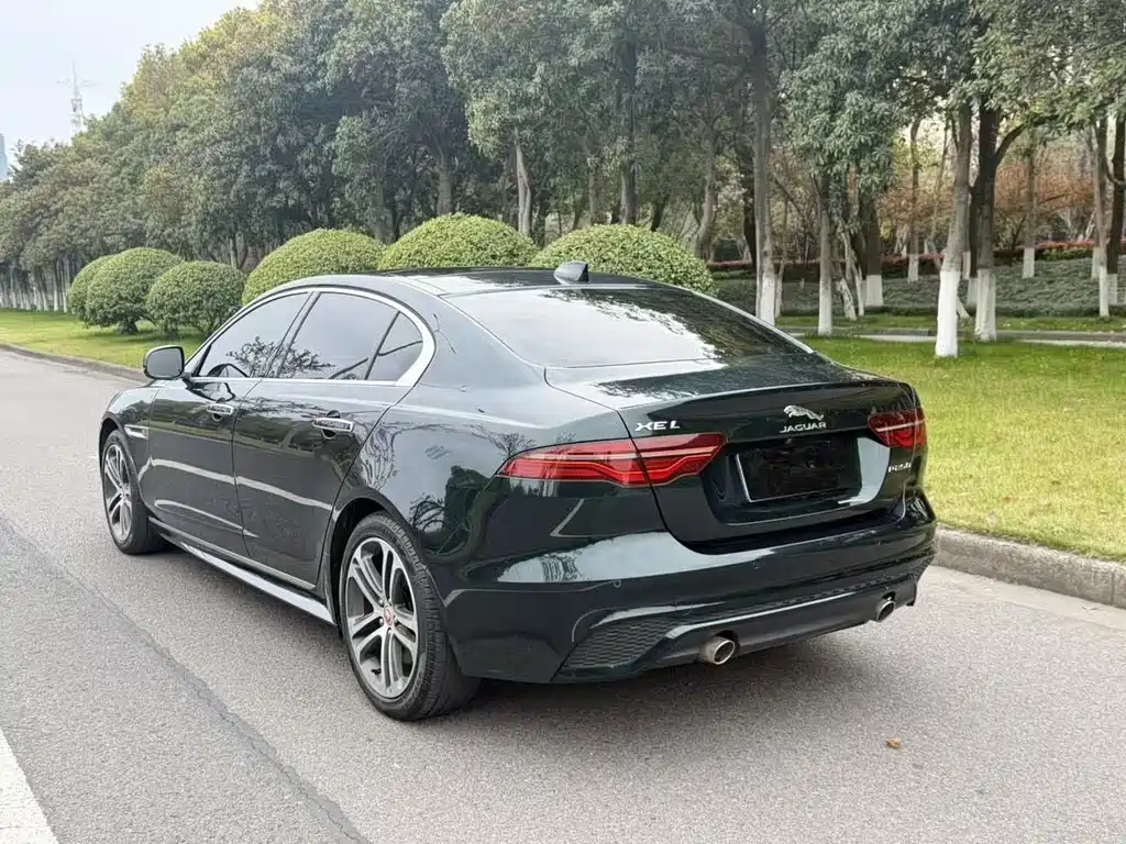 Jaguar XEL 2022 — фото 14