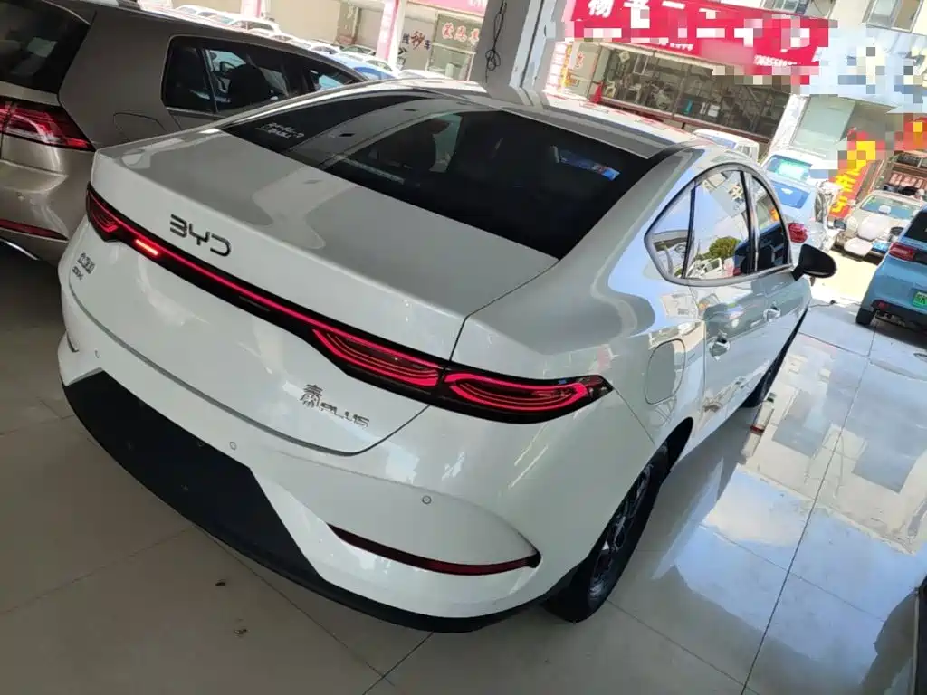 BYD Qin PLUS 2025 — фото 7