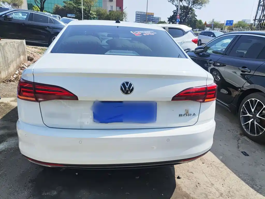 Volkswagen Bora 2021