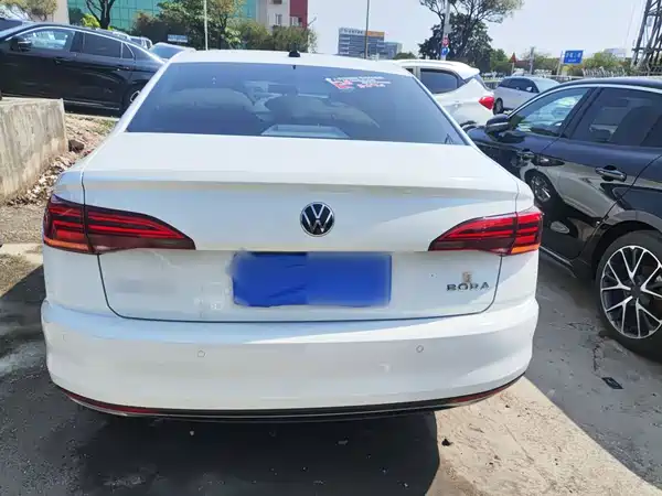 Volkswagen Bora 2021