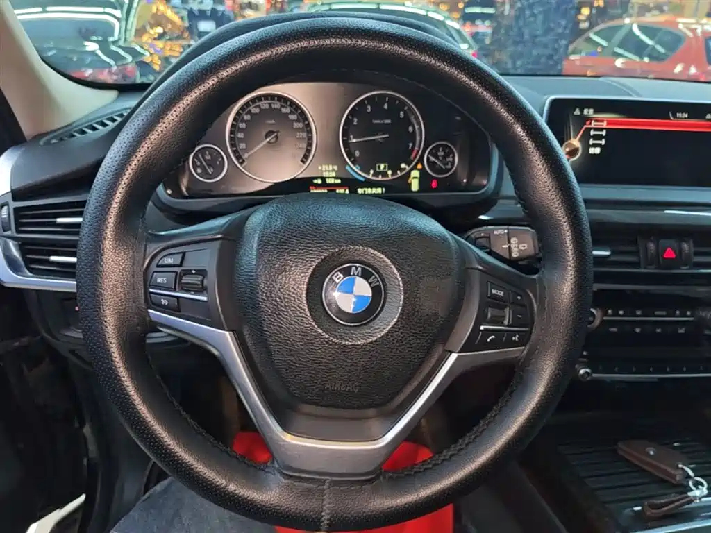 BMW X5 2015 — фото 11