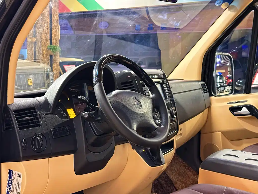 Mercedes-Benz Sprinter 2016 — фото 10
