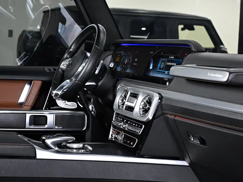 Mercedes-Benz G-Class 2020 — фото 21