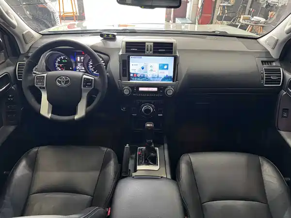 Toyota Prado 2016