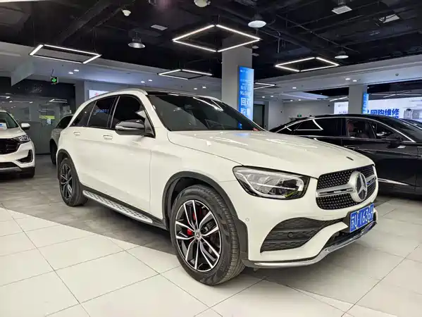 Mercedes-Benz GLC 2021