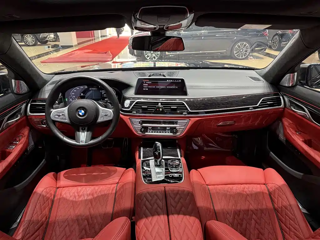 BMW 7 Series 2022 — фото 19