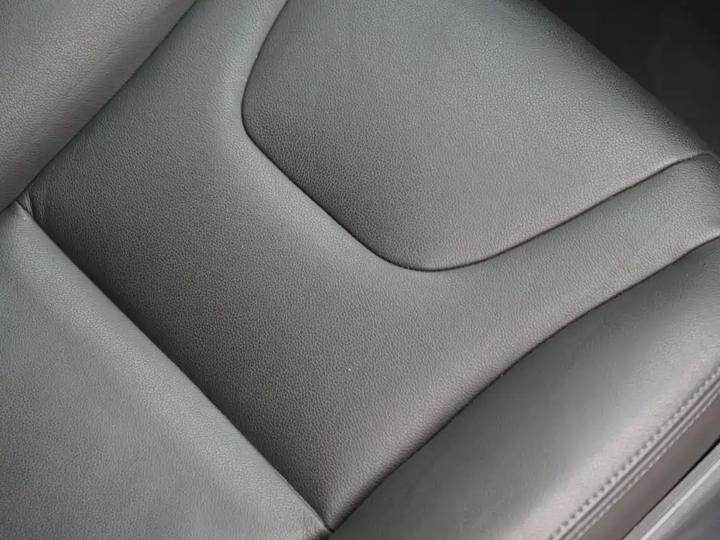 Volvo V60 2016 — фото 18