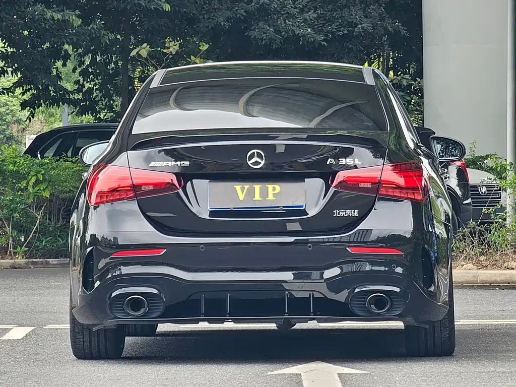Mercedes-Benz A-Class AMG 2025 — фото 10