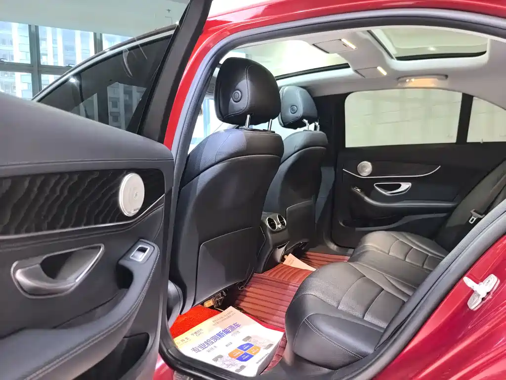 Mercedes-Benz C-Class 2015 — фото 17