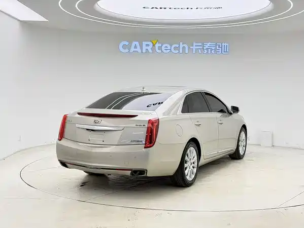 Cadillac XTS 2016