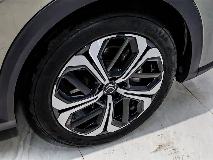 Citroen C5 X 2022 — фото 33