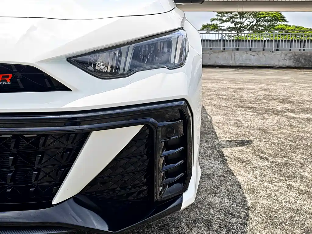 GAC Motor Shadow Leopard 2025 — фото 13