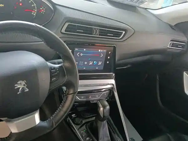 Peugeot 308 2018