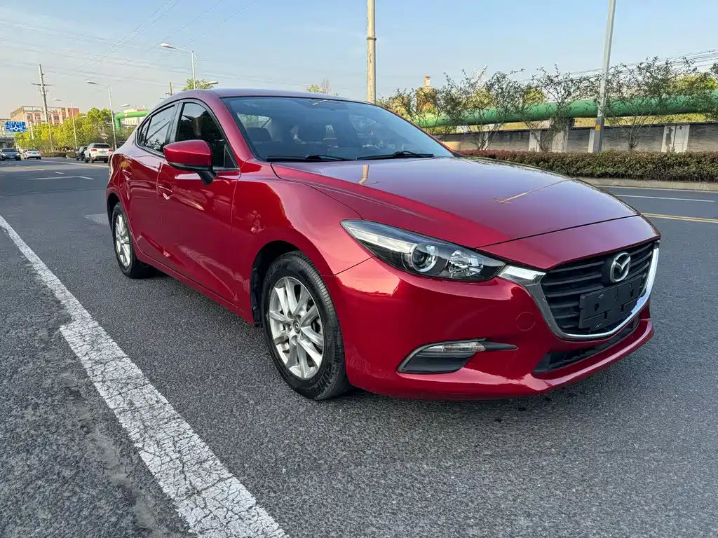 Mazda 3 Axela 2019 — фото 3