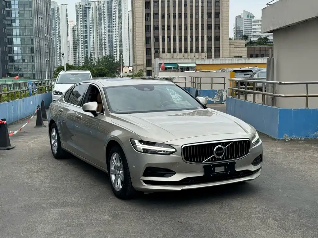 Volvo S90 2017 — фото 2