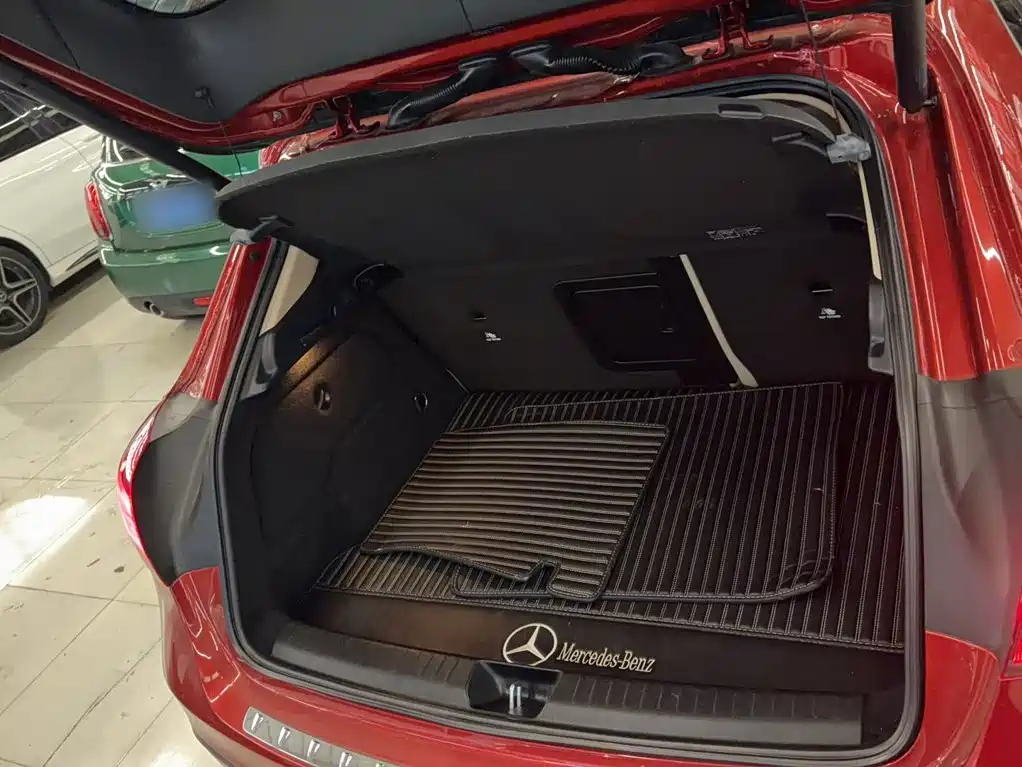 Mercedes-Benz GLA 2018 — фото 11
