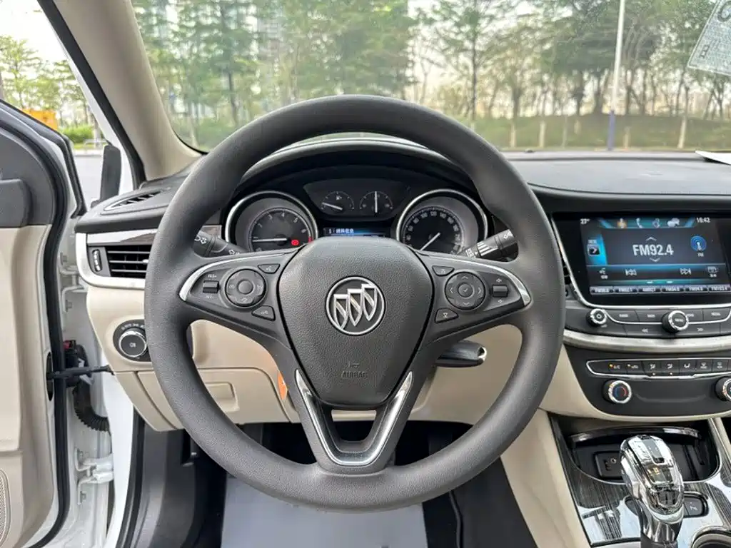 Buick Verano 2018 — фото 3