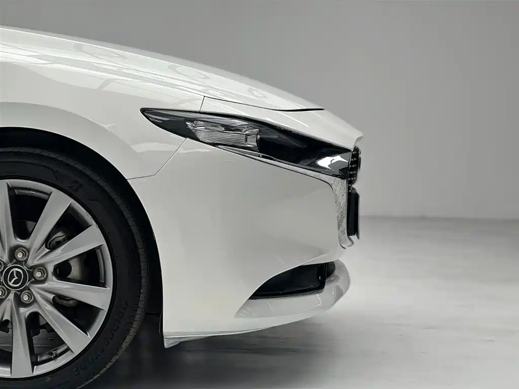 Mazda 3 Axela 2021