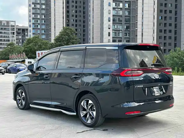 GAC Trumpchi M6 2022